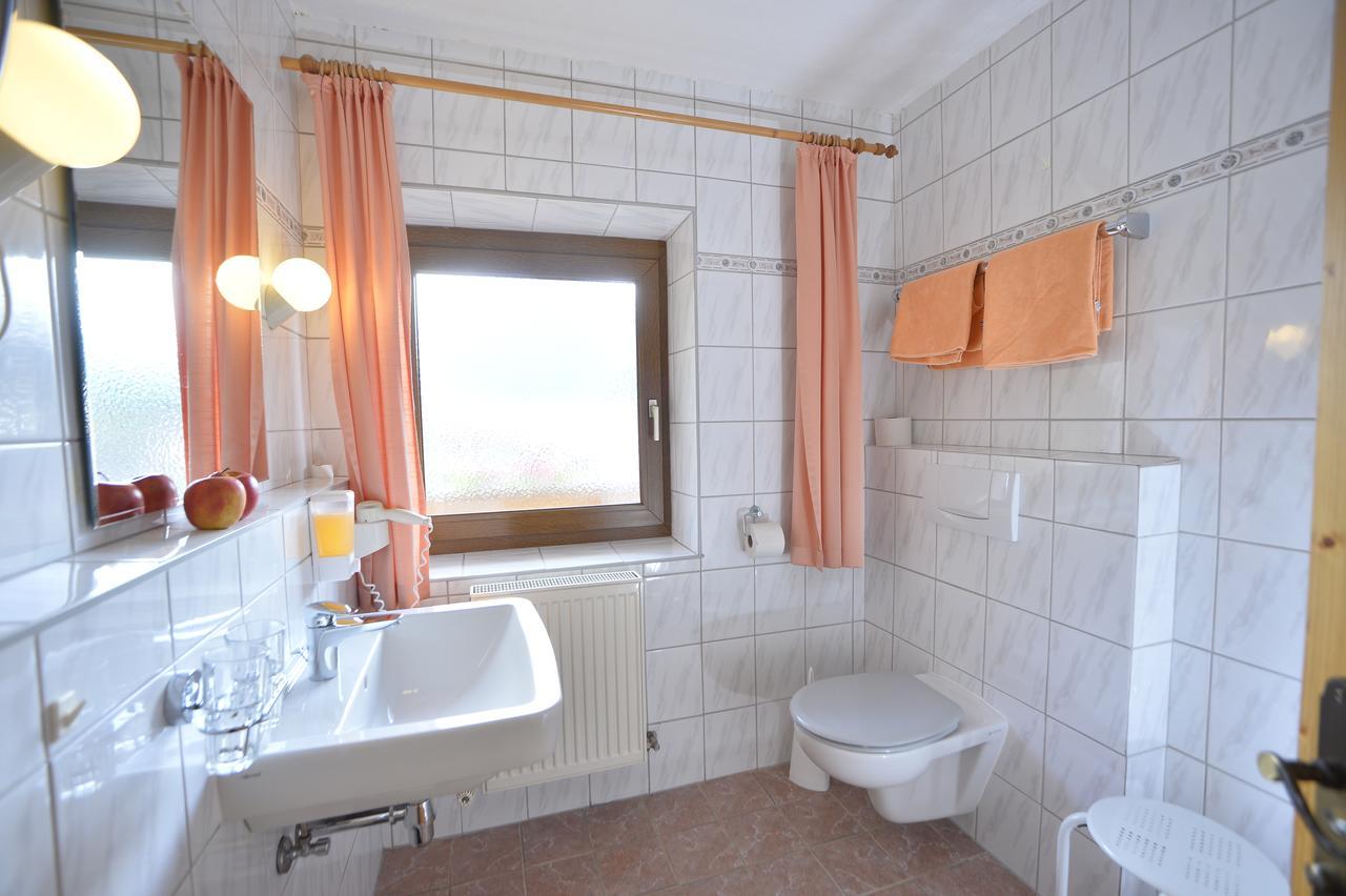 Pension Und Apartments Landhaus Marie Leutasch Zewnętrze zdjęcie
